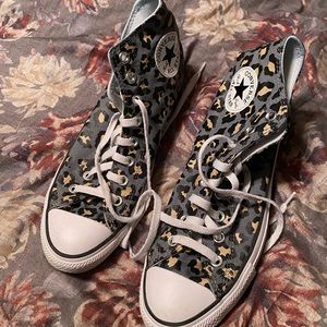 high top leopard converse